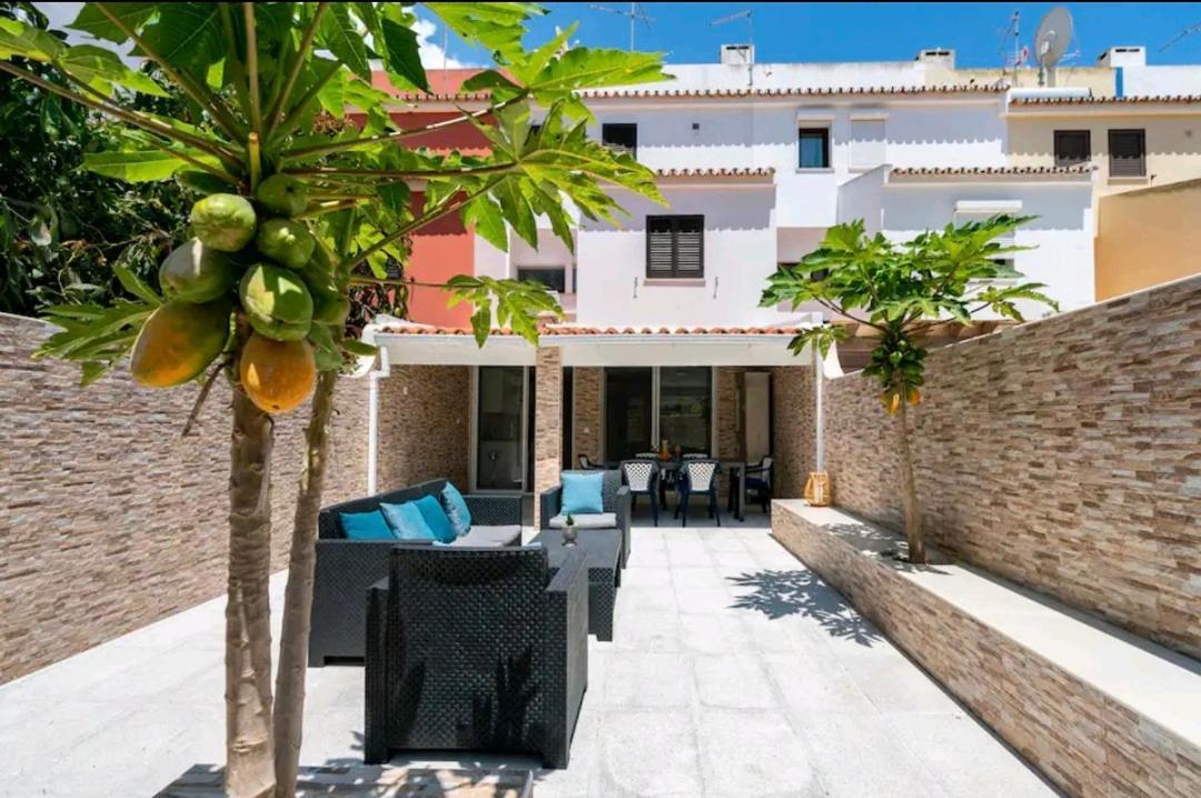 Marina Holiday House Quarteira Bagian luar foto