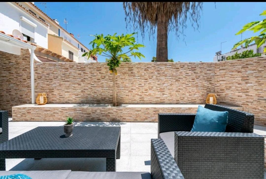 Marina Holiday House Quarteira Bagian luar foto